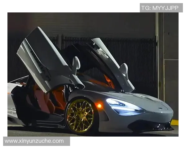 足球巨星驾驭迈凯伦驰骋赛道 展现速度与激情的完美结合