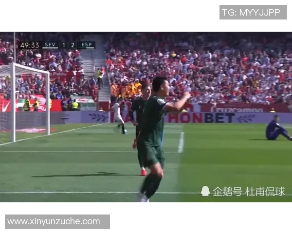 18号球星的传奇之路 如何在足球场上创造辉煌与传奇